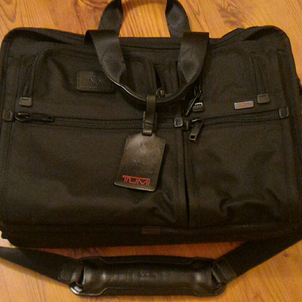 Tumi alpha large expendable 26160dh bag